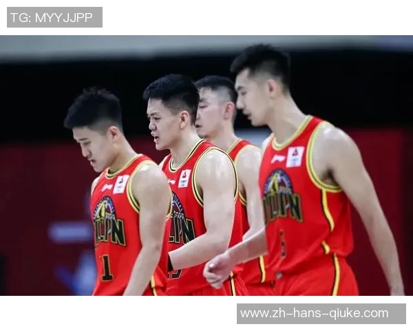 琼斯与铁血的巅峰对决谁能在这场战斗中笑到最后